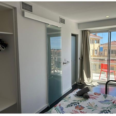 Hug Hotel2022 El Carrer del Canonge Extérieur photo