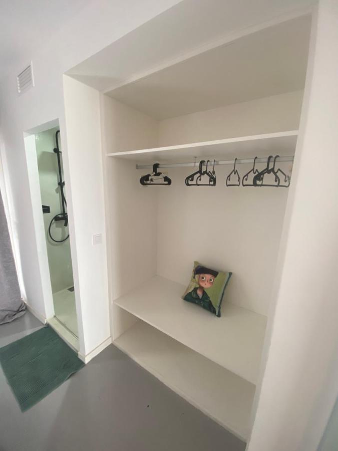Hug Hotel2022 El Carrer del Canonge Extérieur photo