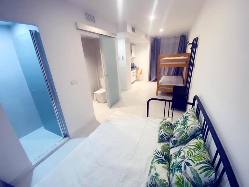 Hug Hotel2022 El Carrer del Canonge Extérieur photo