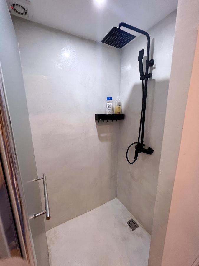 Hug Hotel2022 El Carrer del Canonge Extérieur photo